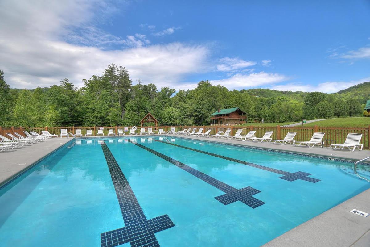 Hemlock Hollow, Pool Access, 1089 Free Tickets Each Paid Day, Dollywood And More 세비어빌 외부 사진